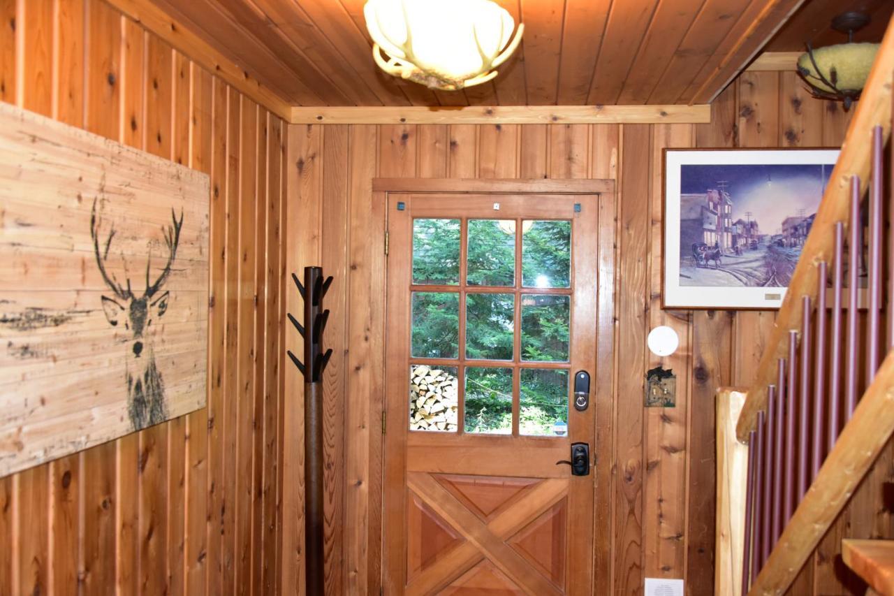 Quiet And Comfy 3Bed/2Bath - Chalet With Hot Tub. Cedar Extérieur photo